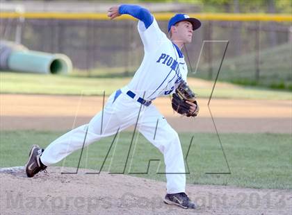 Thumbnail 1 in Holy Cross @ Simon Kenton photogallery.