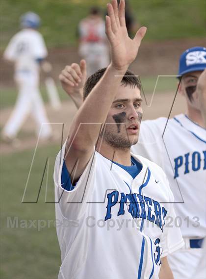 Thumbnail 3 in Holy Cross @ Simon Kenton photogallery.