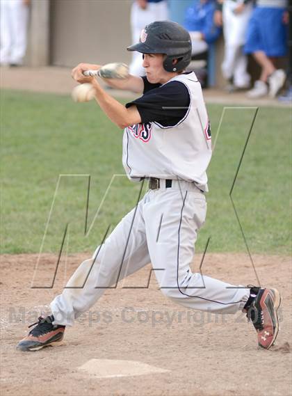 Thumbnail 3 in Holy Cross @ Simon Kenton photogallery.