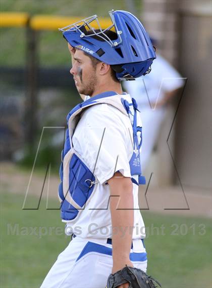 Thumbnail 3 in Holy Cross @ Simon Kenton photogallery.