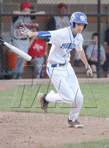 Thumbnail 2 in Holy Cross @ Simon Kenton photogallery.