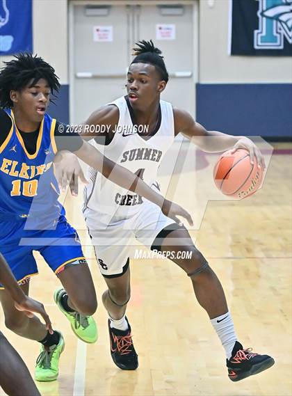 Thumbnail 2 in Fort Bend Elkins vs Summer Creek (McDonald's Texas Invitational) photogallery.