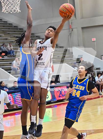 Thumbnail 2 in Fort Bend Elkins vs Summer Creek (McDonald's Texas Invitational) photogallery.