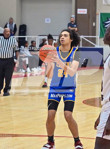 Thumbnail 1 in Fort Bend Elkins vs Summer Creek (McDonald's Texas Invitational) photogallery.