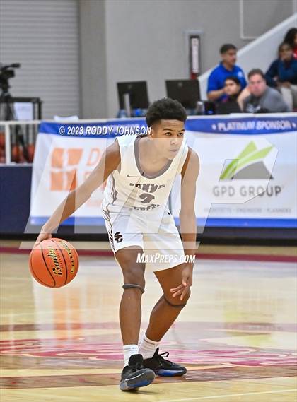 Thumbnail 2 in Fort Bend Elkins vs Summer Creek (McDonald's Texas Invitational) photogallery.