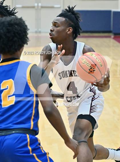 Thumbnail 1 in Fort Bend Elkins vs Summer Creek (McDonald's Texas Invitational) photogallery.