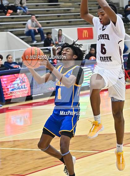 Thumbnail 3 in Fort Bend Elkins vs Summer Creek (McDonald's Texas Invitational) photogallery.