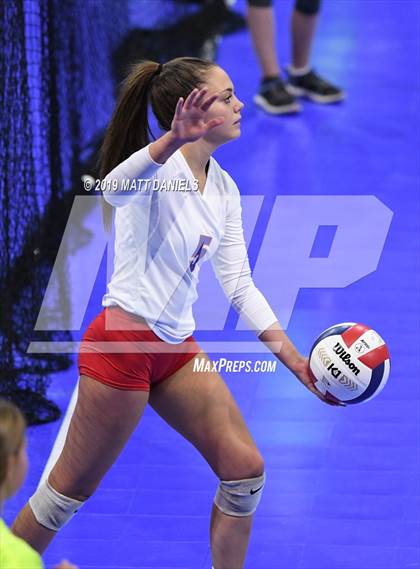 Thumbnail 1 in Grandview vs. Cherry Creek (CHSAA 5A Playoff) photogallery.