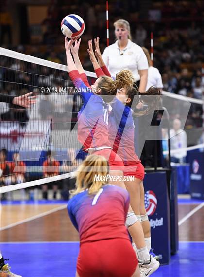 Thumbnail 3 in Grandview vs. Cherry Creek (CHSAA 5A Playoff) photogallery.