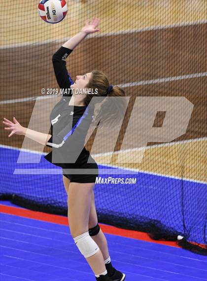 Thumbnail 1 in Grandview vs. Cherry Creek (CHSAA 5A Playoff) photogallery.