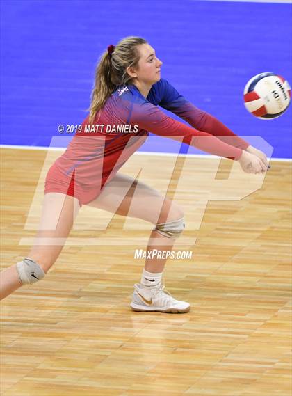 Thumbnail 3 in Grandview vs. Cherry Creek (CHSAA 5A Playoff) photogallery.