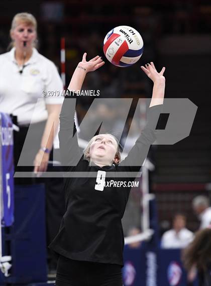 Thumbnail 1 in Grandview vs. Cherry Creek (CHSAA 5A Playoff) photogallery.