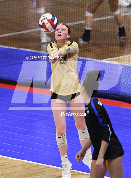 Thumbnail 3 in Grandview vs. Cherry Creek (CHSAA 5A Playoff) photogallery.
