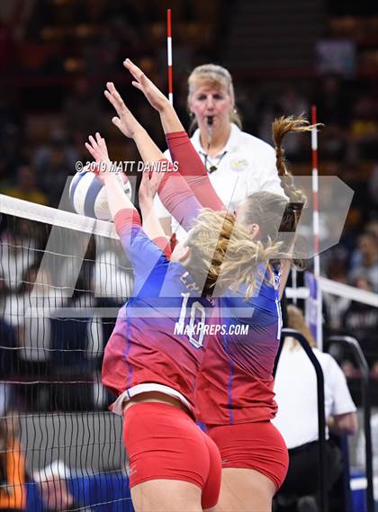 Thumbnail 1 in Grandview vs. Cherry Creek (CHSAA 5A Playoff) photogallery.