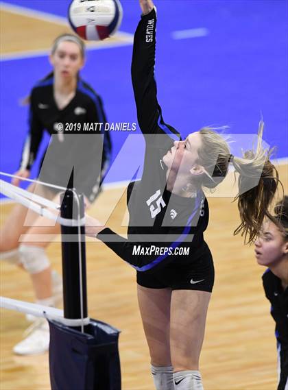 Thumbnail 2 in Grandview vs. Cherry Creek (CHSAA 5A Playoff) photogallery.
