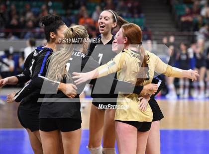 Thumbnail 1 in Grandview vs. Cherry Creek (CHSAA 5A Playoff) photogallery.
