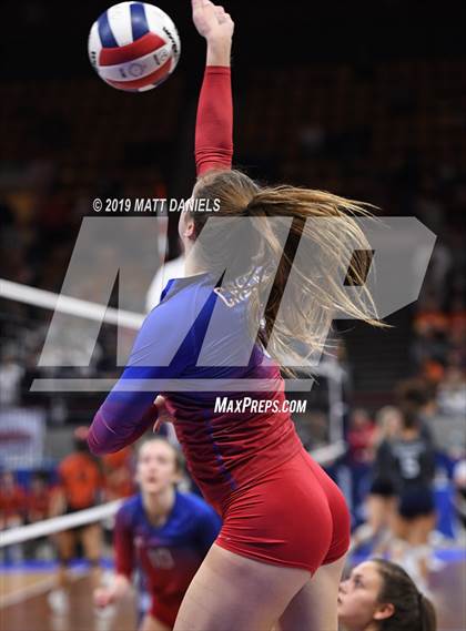 Thumbnail 1 in Grandview vs. Cherry Creek (CHSAA 5A Playoff) photogallery.