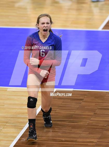 Thumbnail 2 in Grandview vs. Cherry Creek (CHSAA 5A Playoff) photogallery.