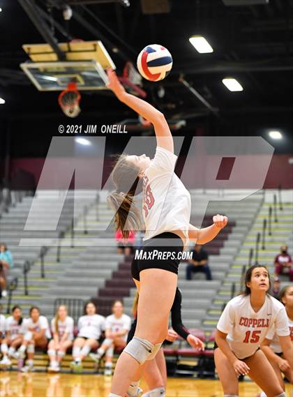 Thumbnail 2 in Coppell @ Plano photogallery.