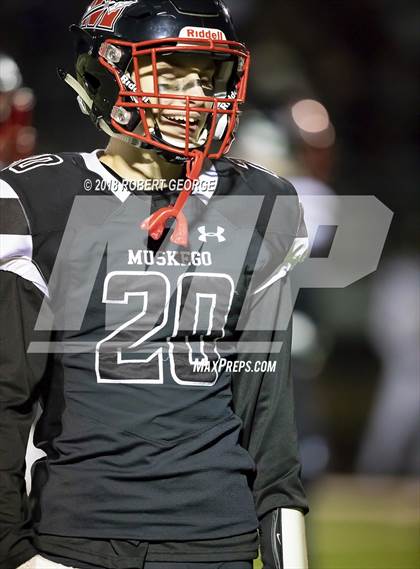 Thumbnail 3 in Franklin vs. Muskego (WIAA D1 Semifinal)  photogallery.