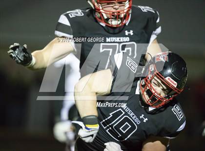 Thumbnail 2 in Franklin vs. Muskego (WIAA D1 Semifinal)  photogallery.