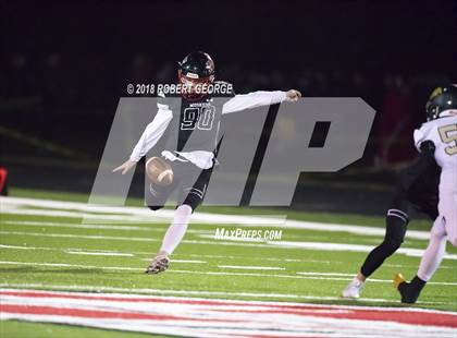 Thumbnail 2 in Franklin vs. Muskego (WIAA D1 Semifinal)  photogallery.