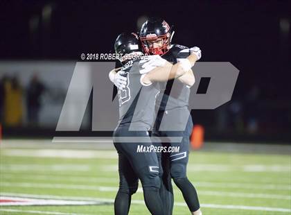 Thumbnail 2 in Franklin vs. Muskego (WIAA D1 Semifinal)  photogallery.