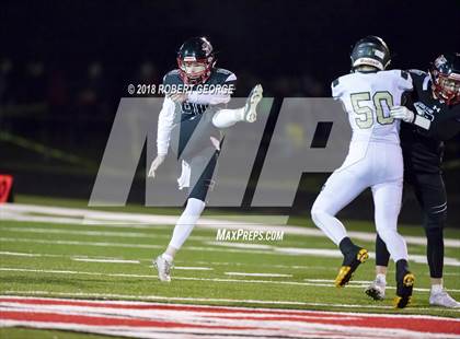 Thumbnail 3 in Franklin vs. Muskego (WIAA D1 Semifinal)  photogallery.