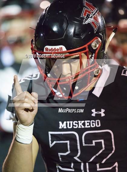 Thumbnail 3 in Franklin vs. Muskego (WIAA D1 Semifinal)  photogallery.