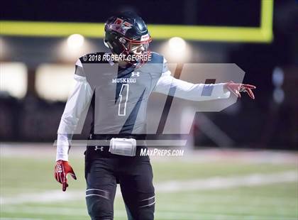 Thumbnail 1 in Franklin vs. Muskego (WIAA D1 Semifinal)  photogallery.