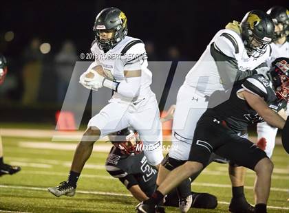 Thumbnail 3 in Franklin vs. Muskego (WIAA D1 Semifinal)  photogallery.