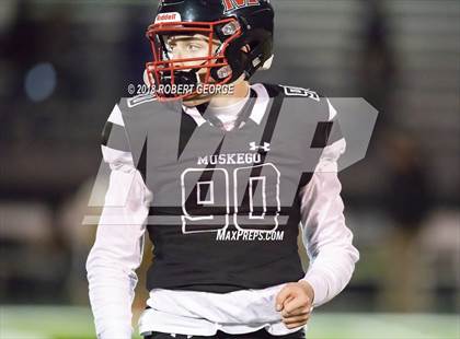 Thumbnail 2 in Franklin vs. Muskego (WIAA D1 Semifinal)  photogallery.