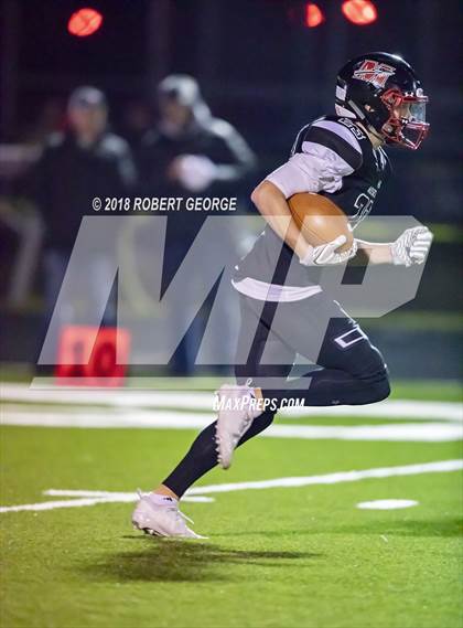 Thumbnail 2 in Franklin vs. Muskego (WIAA D1 Semifinal)  photogallery.