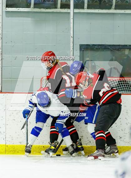 Thumbnail 1 in New Canaan @ Darien photogallery.
