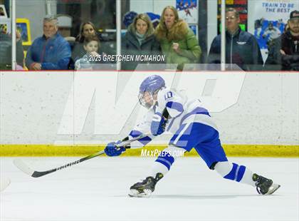 Thumbnail 1 in New Canaan @ Darien photogallery.