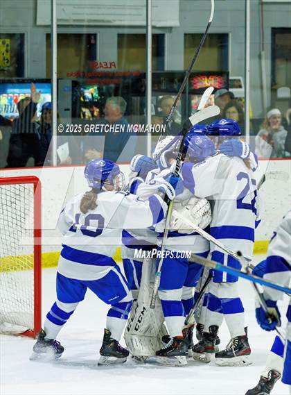 Thumbnail 3 in New Canaan @ Darien photogallery.