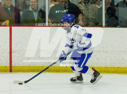 Thumbnail 3 in New Canaan @ Darien photogallery.