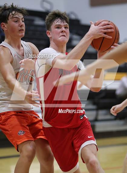 Thumbnail 1 in Circleville vs Amanda-Clearcreek (Scrimmage) photogallery.