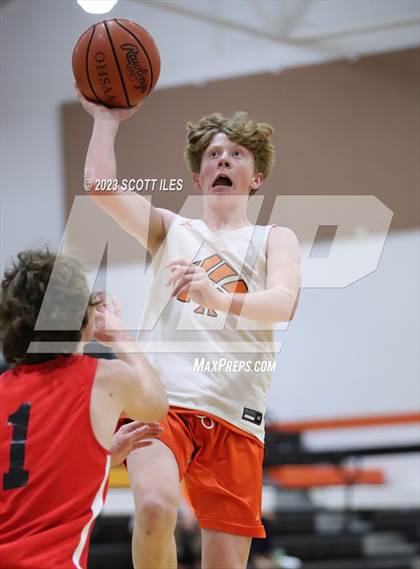Thumbnail 2 in Circleville vs Amanda-Clearcreek (Scrimmage) photogallery.