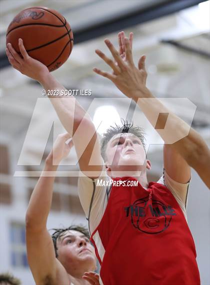 Thumbnail 3 in Circleville vs Amanda-Clearcreek (Scrimmage) photogallery.
