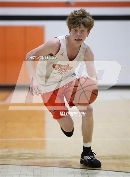 Thumbnail 2 in Circleville vs Amanda-Clearcreek (Scrimmage) photogallery.