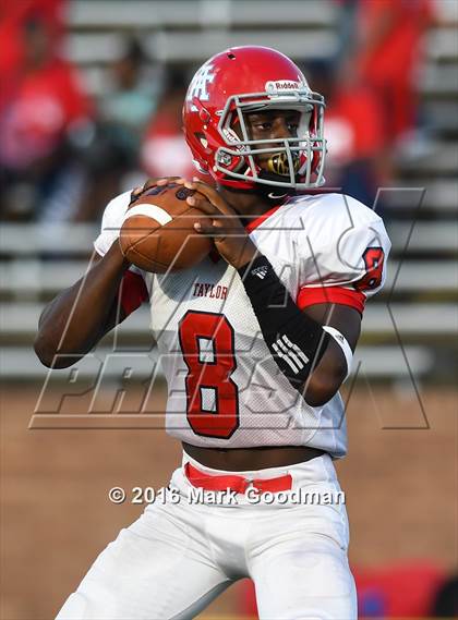 Thumbnail 3 in Alief Taylor @ Seven Lakes photogallery.
