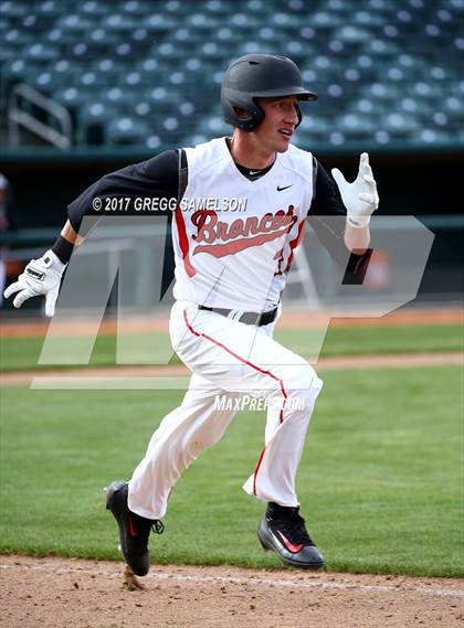Thumbnail 3 in Bella Vista vs. Rio Americano photogallery.