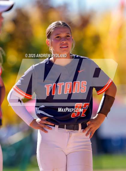 Thumbnail 2 in Legend vs. Broomfield (CHSAA 5A Final) photogallery.