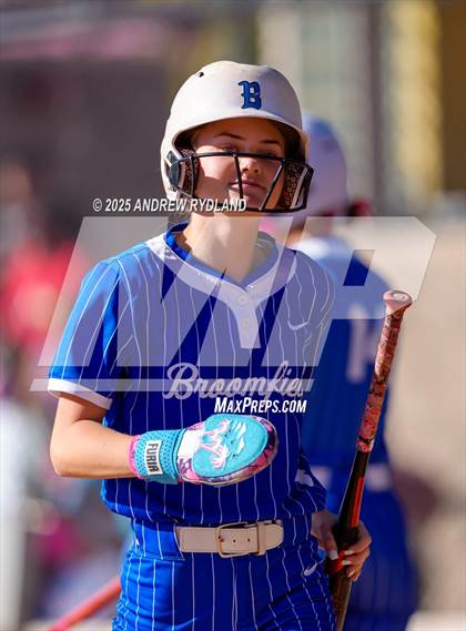 Thumbnail 1 in Legend vs. Broomfield (CHSAA 5A Final) photogallery.