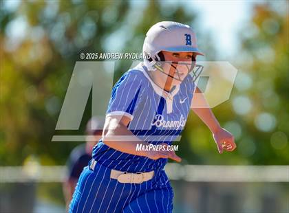 Thumbnail 3 in Legend vs. Broomfield (CHSAA 5A Final) photogallery.