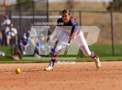 Thumbnail 1 in Legend vs. Broomfield (CHSAA 5A Final) photogallery.