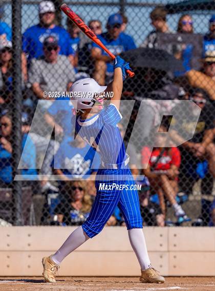 Thumbnail 3 in Legend vs. Broomfield (CHSAA 5A Final) photogallery.