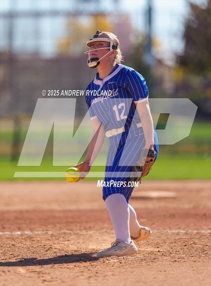 Thumbnail 1 in Legend vs. Broomfield (CHSAA 5A Final) photogallery.