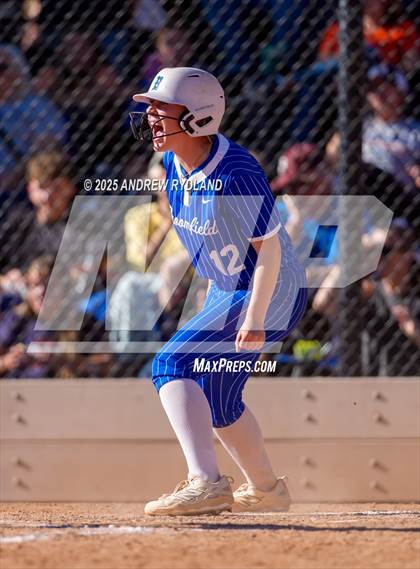 Thumbnail 3 in Legend vs. Broomfield (CHSAA 5A Final) photogallery.